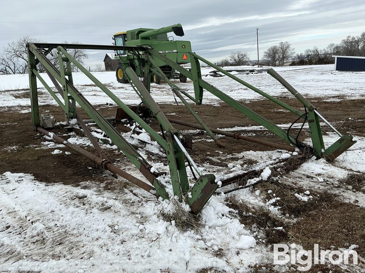 john-deere-52-image-3