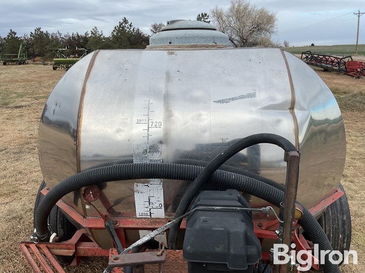 wilger-880-t/a-water-tender-trailer-image-17