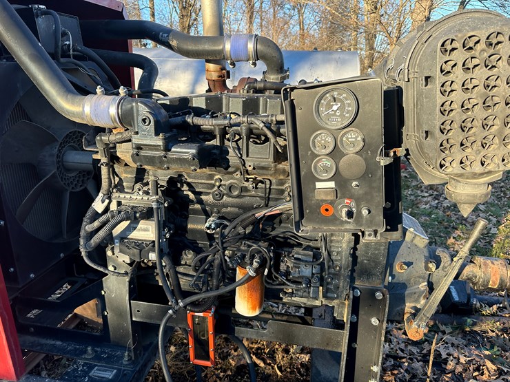 case-ih-p240-image-18