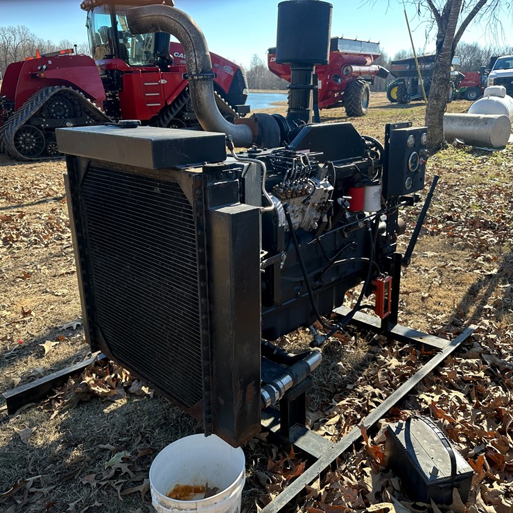 #32907 • Case 6TA830 6 cyl Power Unit