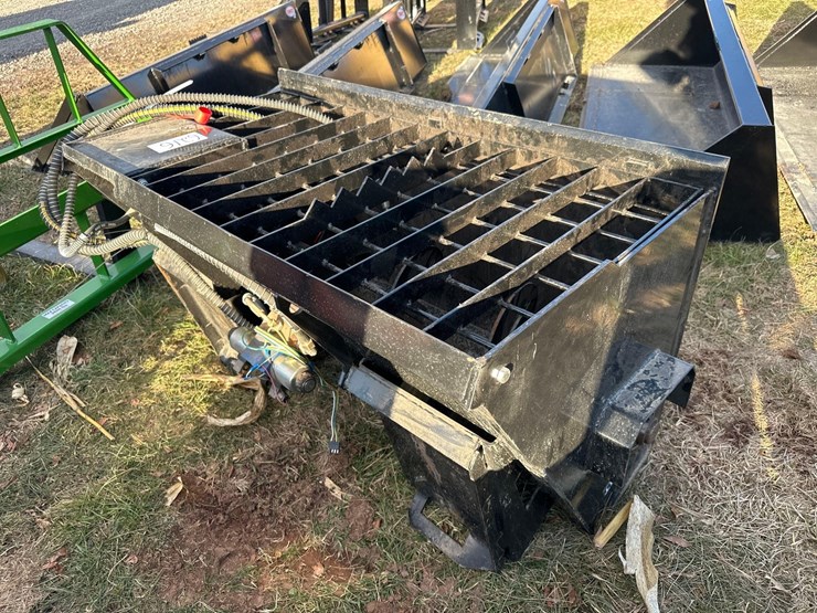 hydraulic-quick-attach-concrete-mixer-image-3