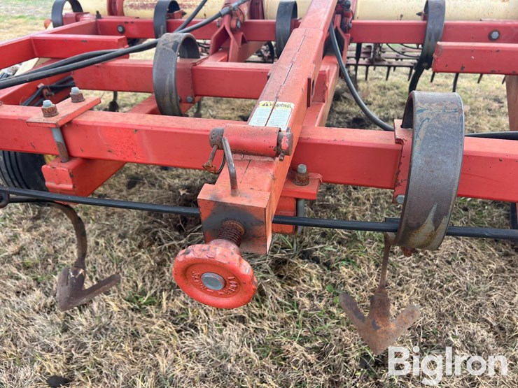 krause-4240-field-cultivator-image-9