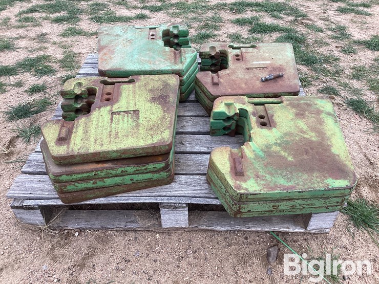 john-deere-b-image-2