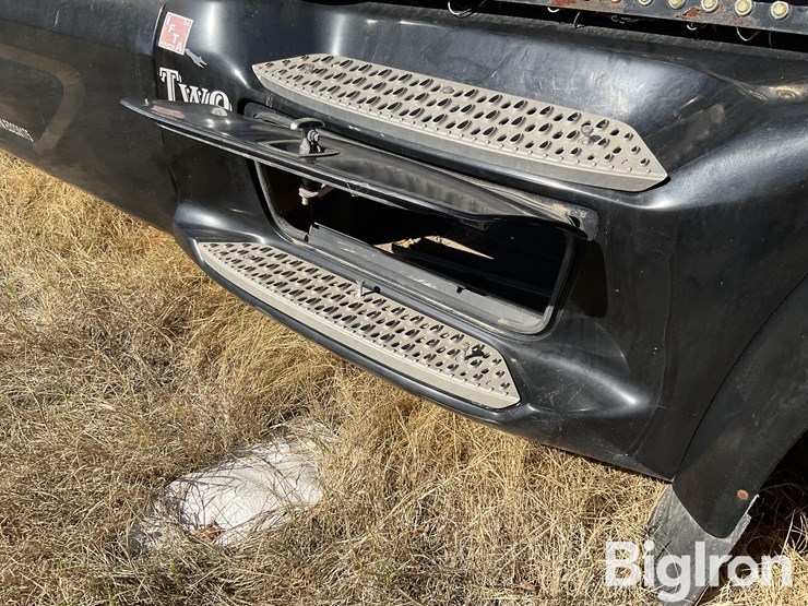 2014-peterbilt-579-image-18