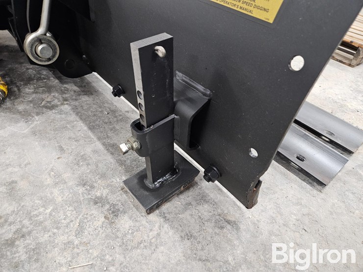 john-deere-366-image-12