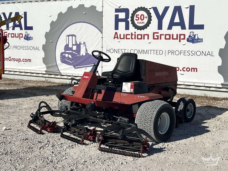 1999-toro-reelmaster-5400d-image-1
