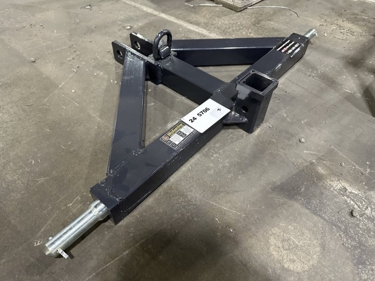 2025-wolverine-2601c-utility-hitch-adapter-image-1