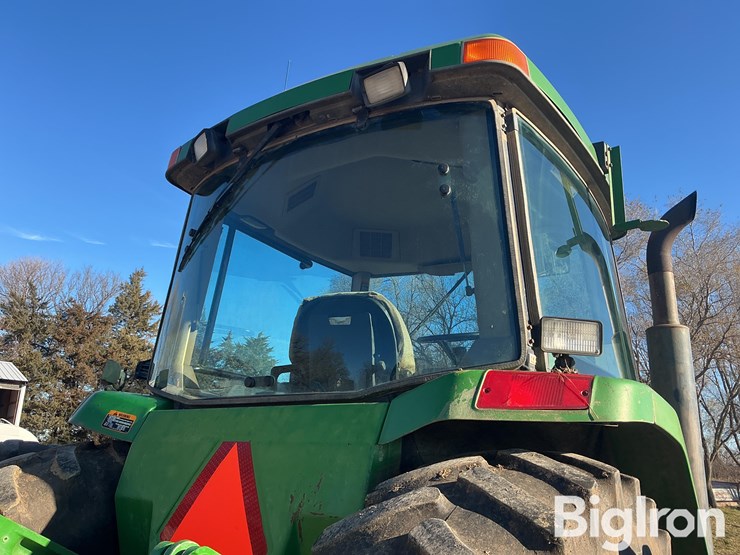 john-deere-8200-image-12