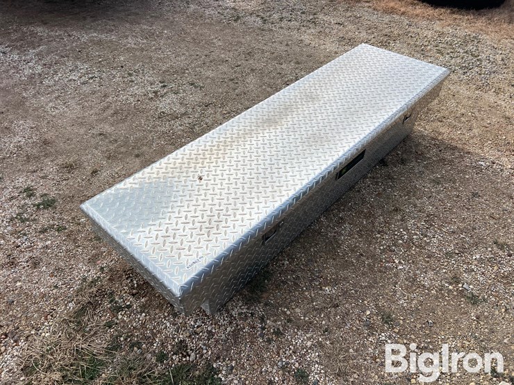 aluminum-tool-box-image-1