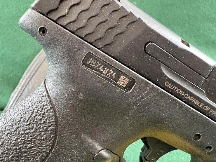 smith-&-wesson-m&p-9-shield-9mm-pistol-image-5