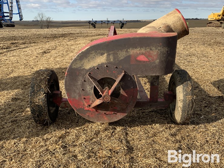 crisafulli-srs-short-hitch-trailer-ditch-pump-image-6