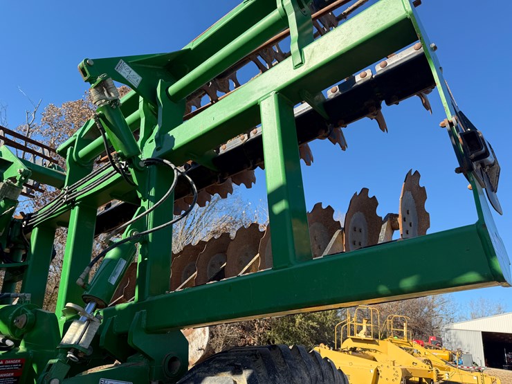 john-deere-30-image-14