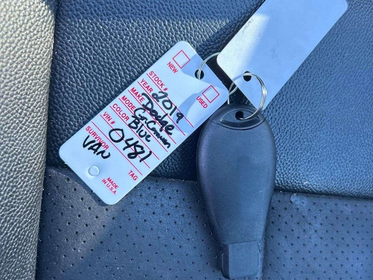 2019-dodge-grand-caravan-image-25