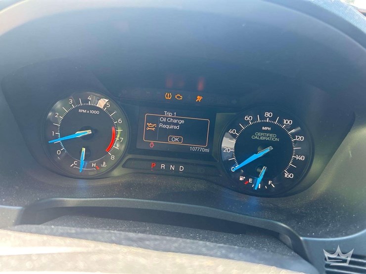 2017-ford-explorer-image-12