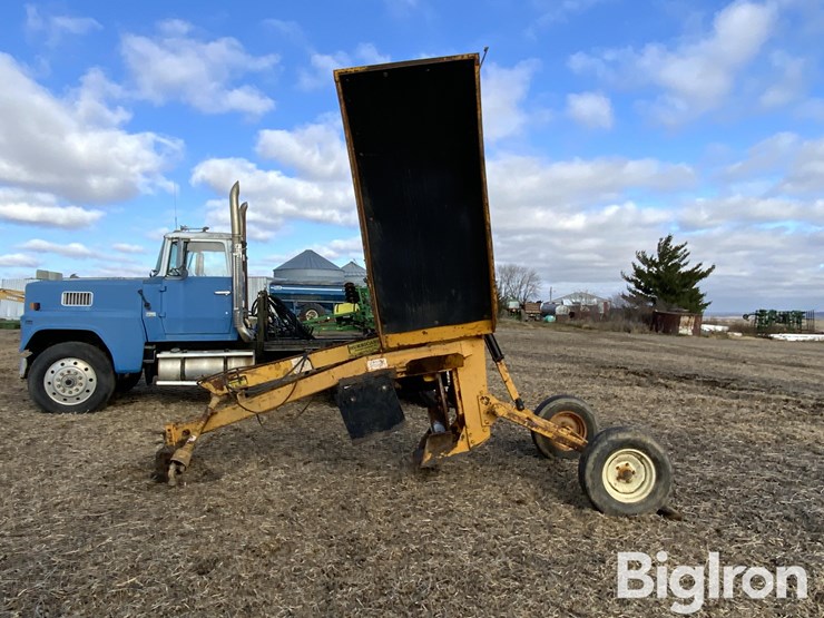 2007-hurricane-24w1000-ditcher-image-8