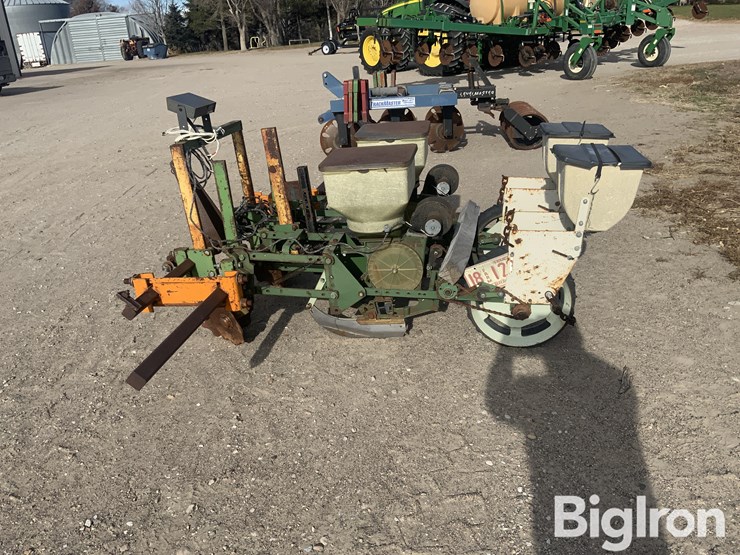 2-row-planter-image-8