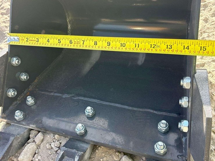 2025-cfg-industrial-qk20r-mini-excavator-image-15