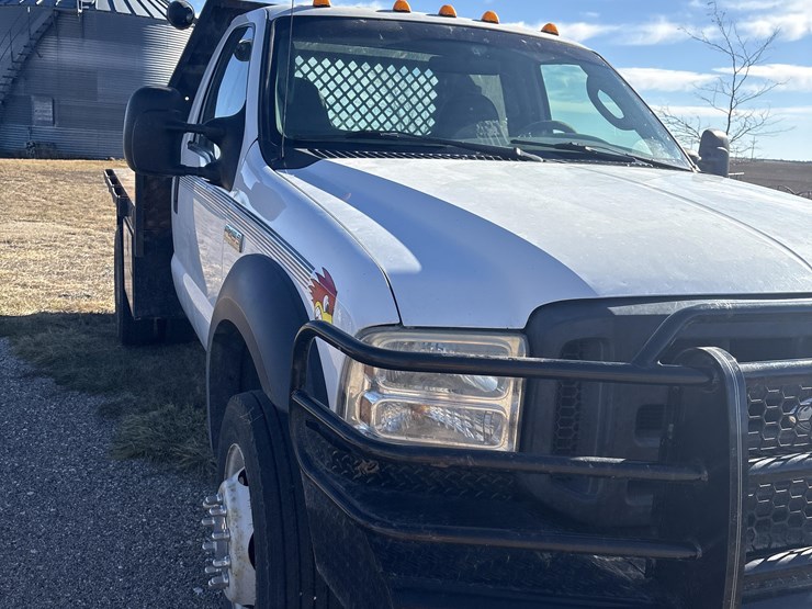 2006-ford-f450-image-9