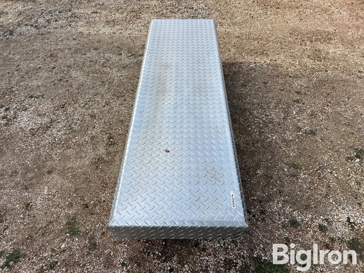 aluminum-tool-box-image-2