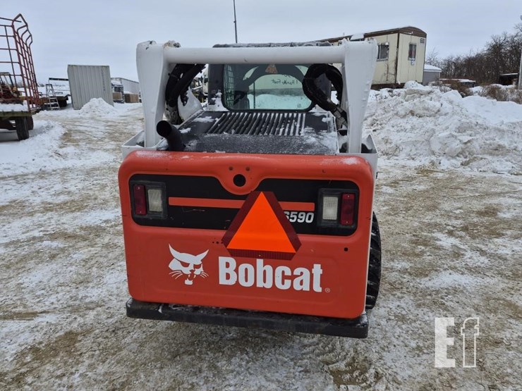 2019-bobcat-s590-image-8