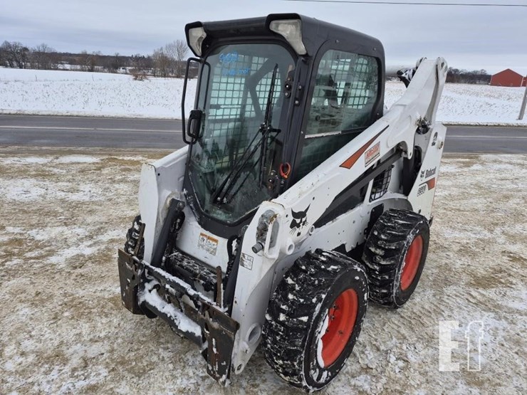 2019-bobcat-s590-image-11