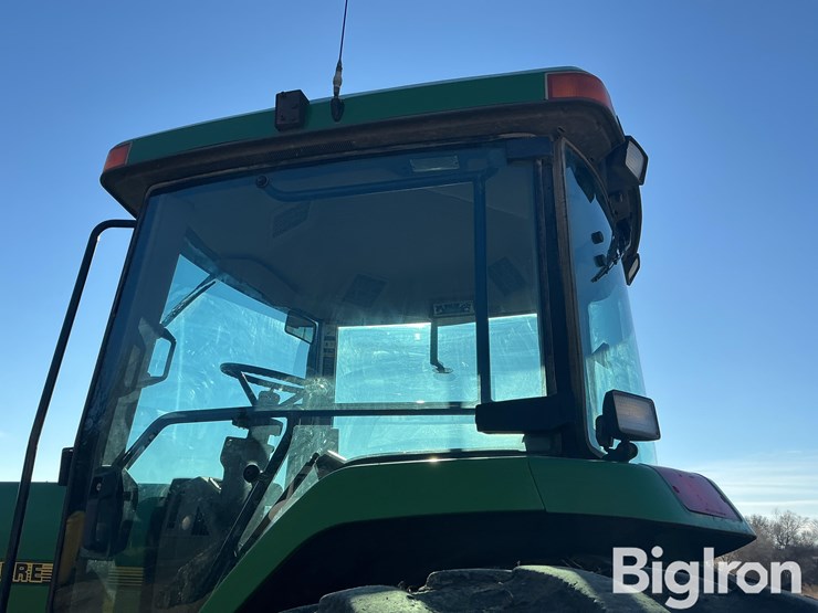 john-deere-8200-image-14