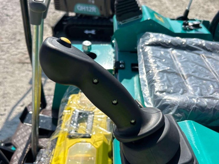 unused-2025-cfg-industrial-h15r-mini-excavator-image-6