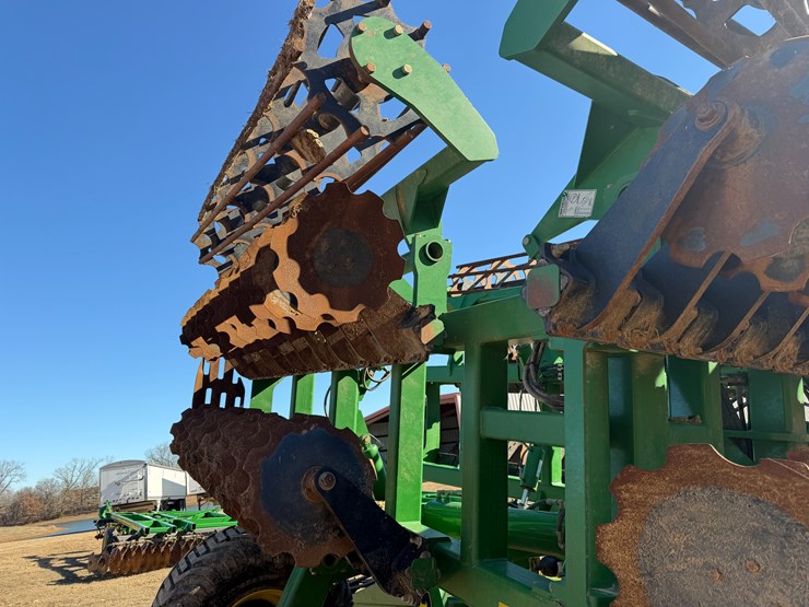 john-deere-30-image-27