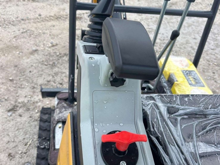 unused-2025-cfg-industrial-xz20r-mini-excavator-image-7