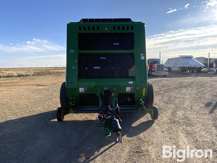 john-deere-560m-image-2