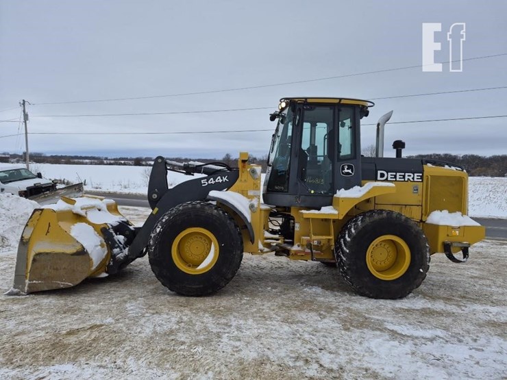 deere-544k-image-13