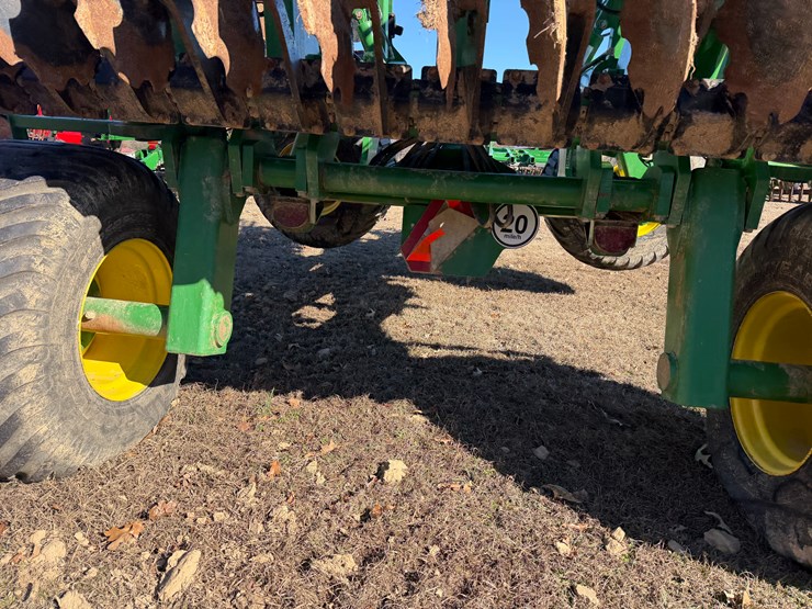 john-deere-30-image-25