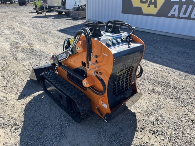 2025-aboss-gh380-mini-compact-track-loader-image-6