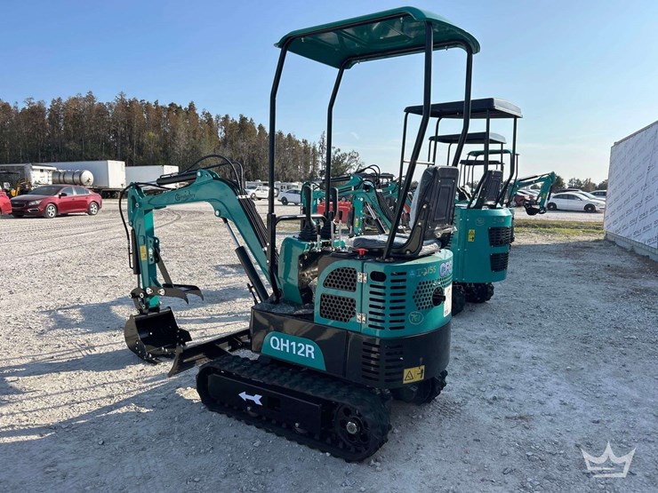 unused-2025-cfg-industrial-qh12r-mini-excavator-image-3