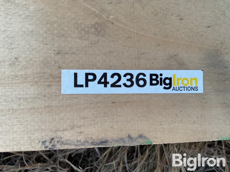 john-deere-suitcase-weights-&-bracket-image-20