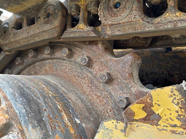 2015-caterpillar-d5k2-lgp-image-8