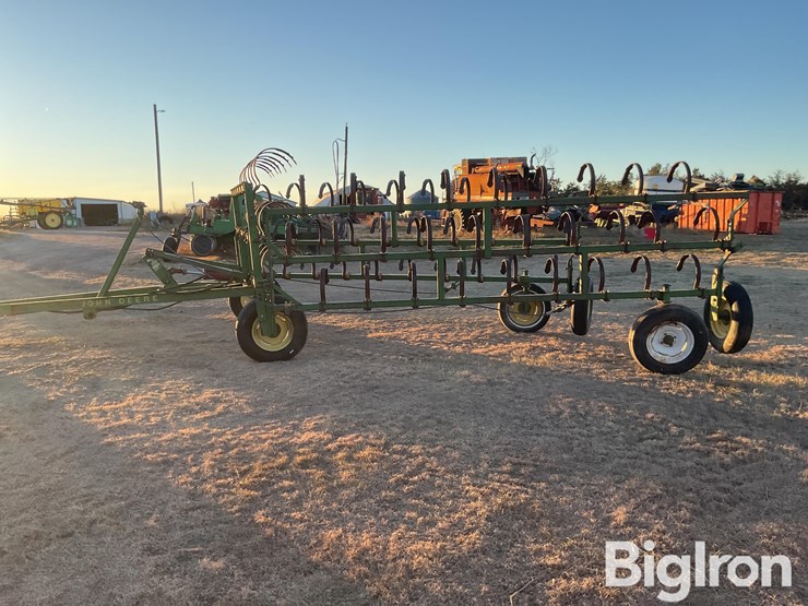 john-deere-3-bar-spring-tooth-harrow-image-8