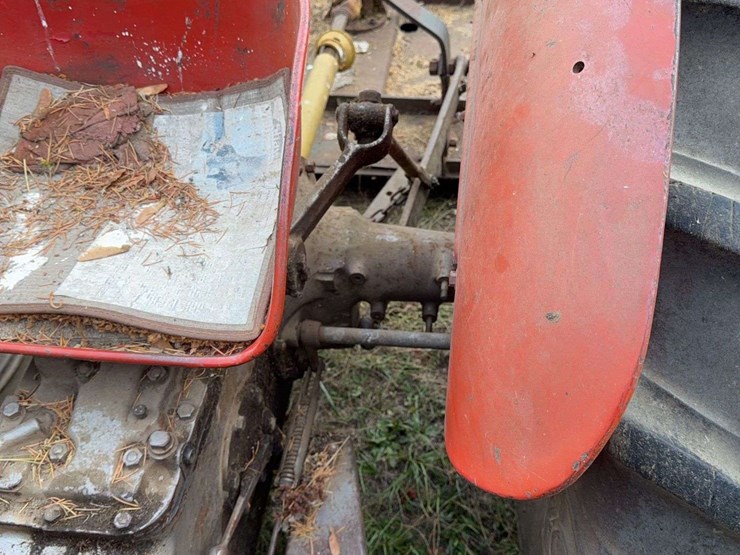 ferguson-35-image-18