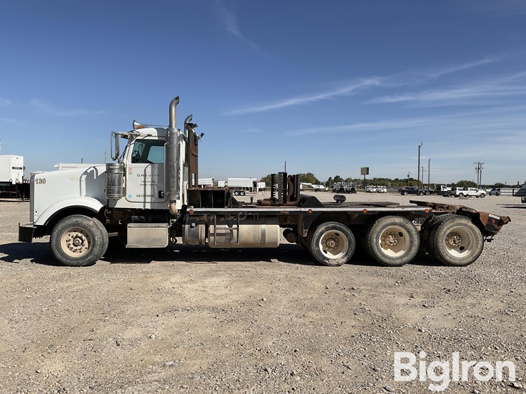peterbilt-367-image-8