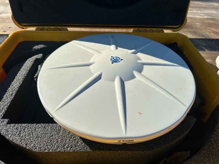 #35584-•-trimble-gps-image-6