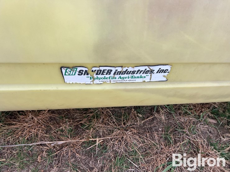 snyder-liquid-poly-tank-image-10