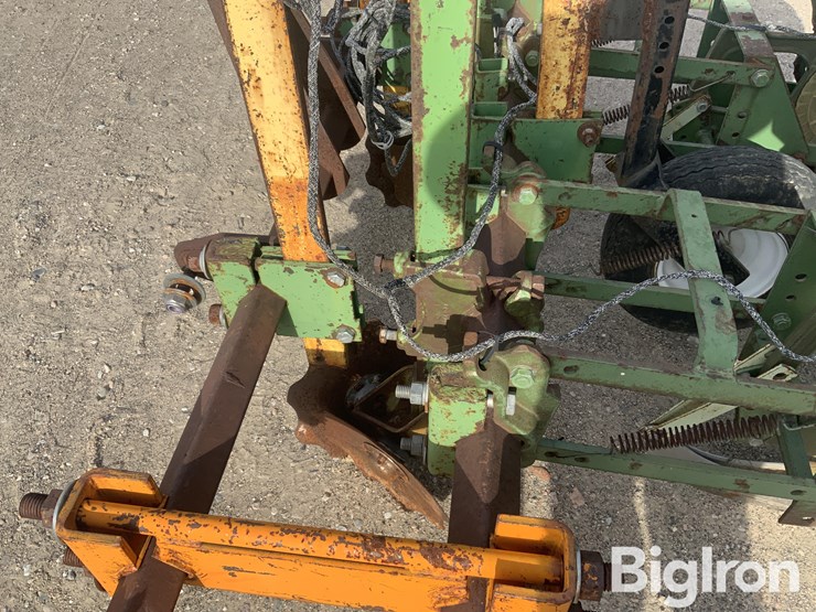 2-row-planter-image-11