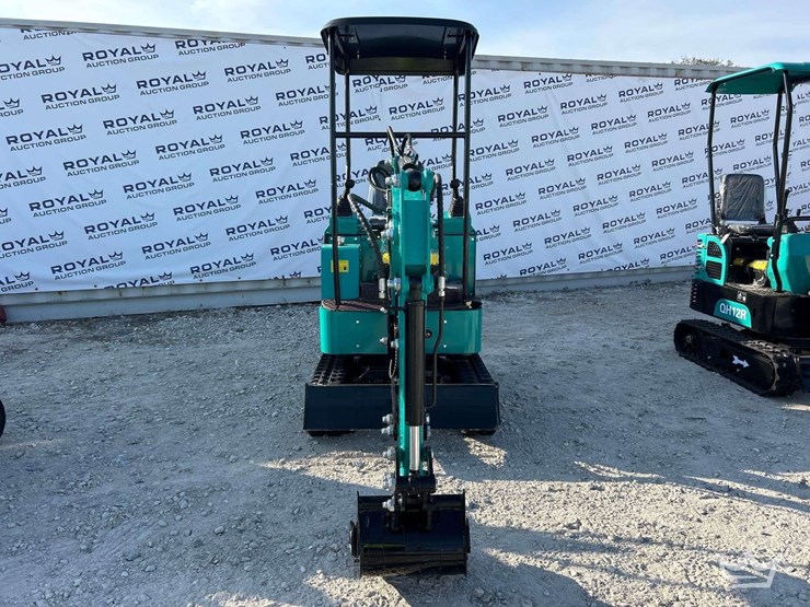 unused-2025-cfg-industrial-h15r-mini-excavator-image-18