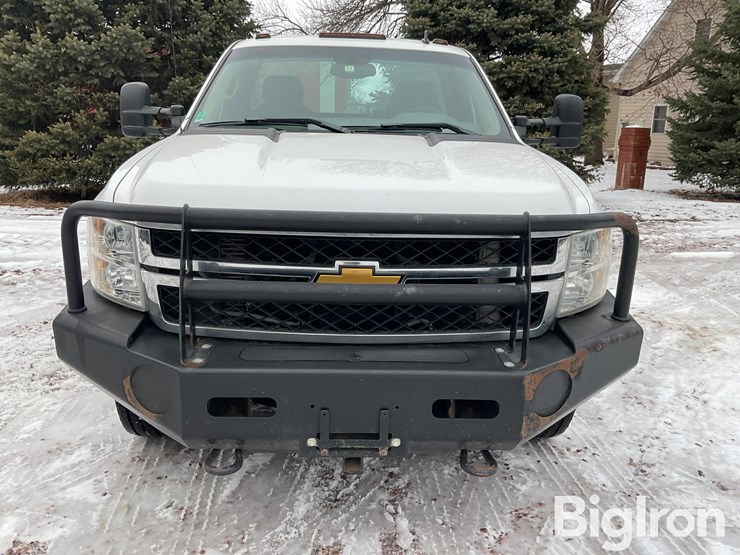 chevrolet-silverado-3500hd-image-2