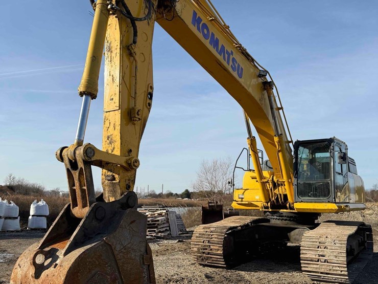 komatsu-pc490-lc-10-image-3