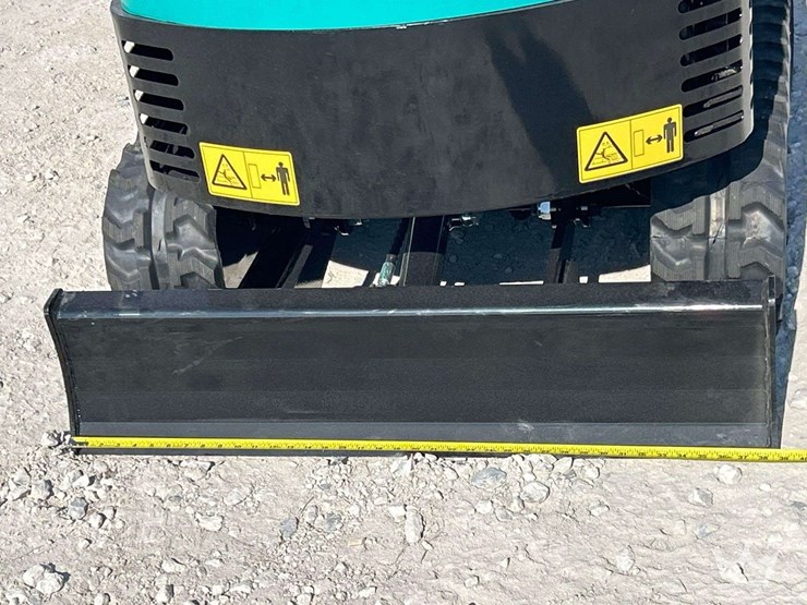 unused-2025-cfg-industrial-qh12r-mini-excavator-image-18