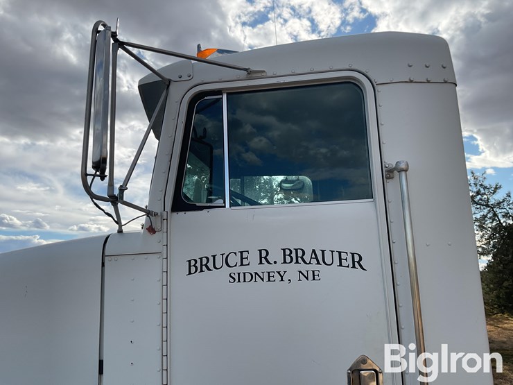 1989-kenworth-t800-image-13