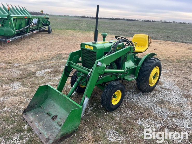 george-plett-2wd-utility-tractor-w/loader-image-1