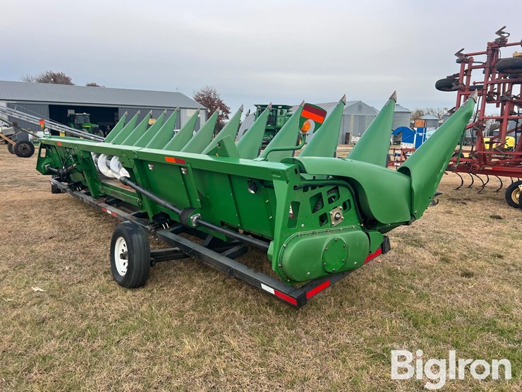 john-deere-612c-image-5