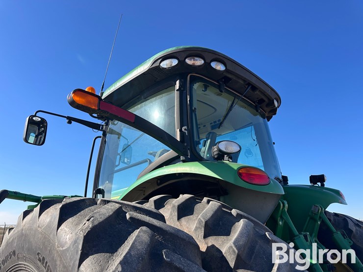 john-deere-8260r-image-15